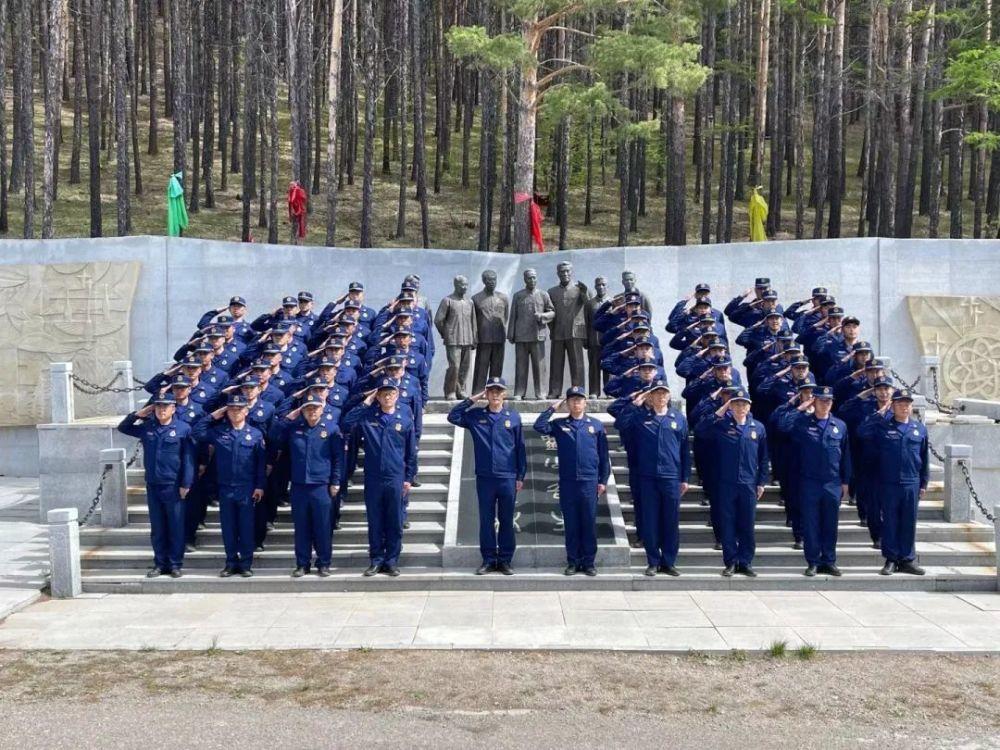 委员请提案丨张迁:支持奉节县打造渝陕鄂交界地区商贸物流集散中心