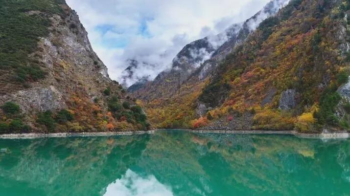 Excel表格怎么下拉排序？Excel表格下拉排序有几种方法？游戏画面